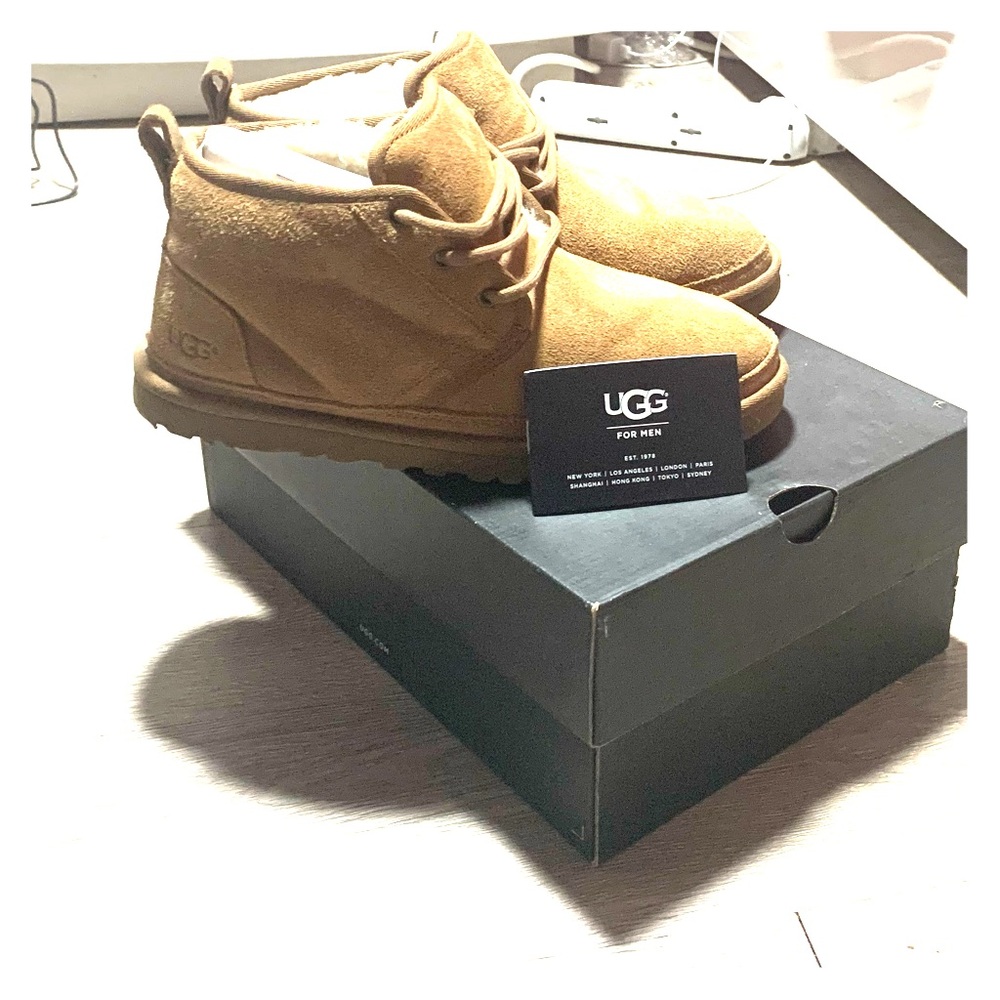 Chestnut Neumel Uggs size 6